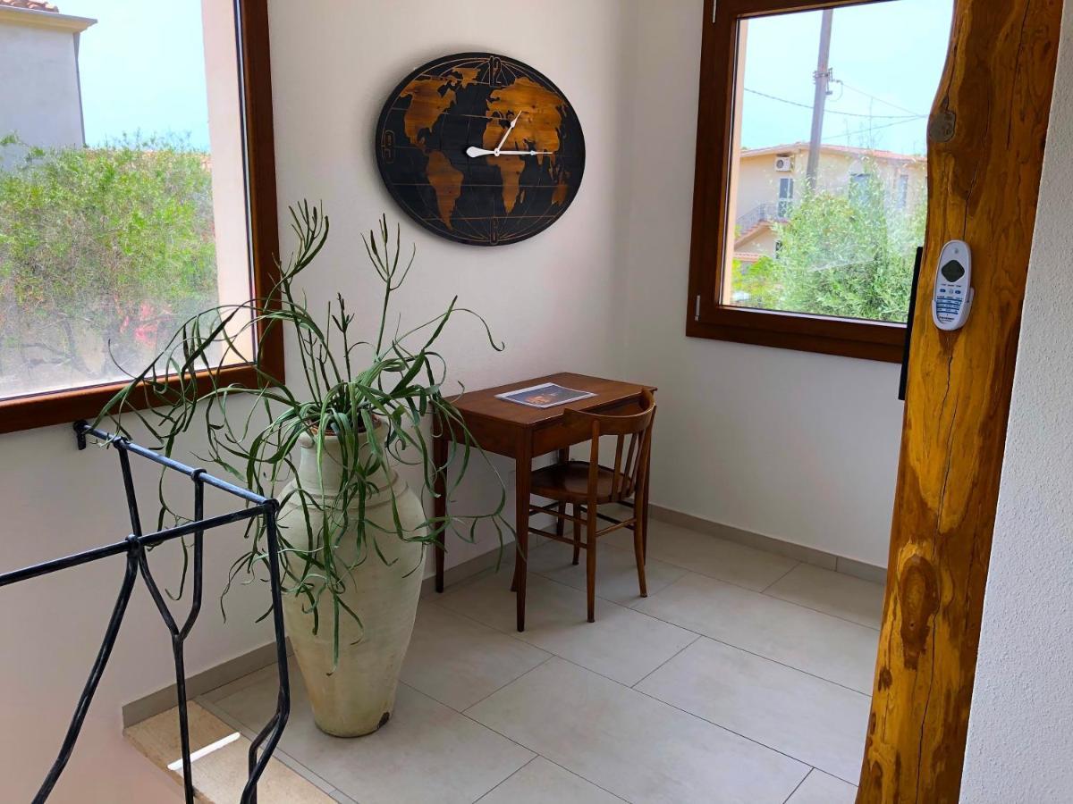 Scirocco A Pochi Passi Dal Mare Apartman Santa Maria Navarrese Kültér fotó